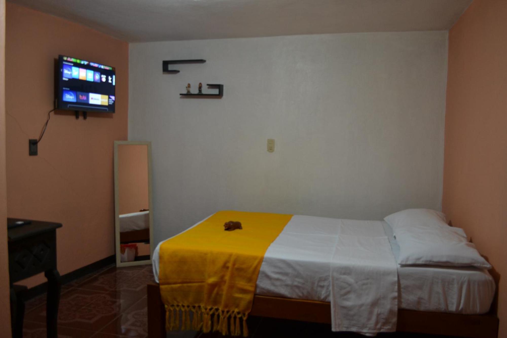 ホテル Casa Rincon San Cristóbal de Las Casas エクステリア 写真